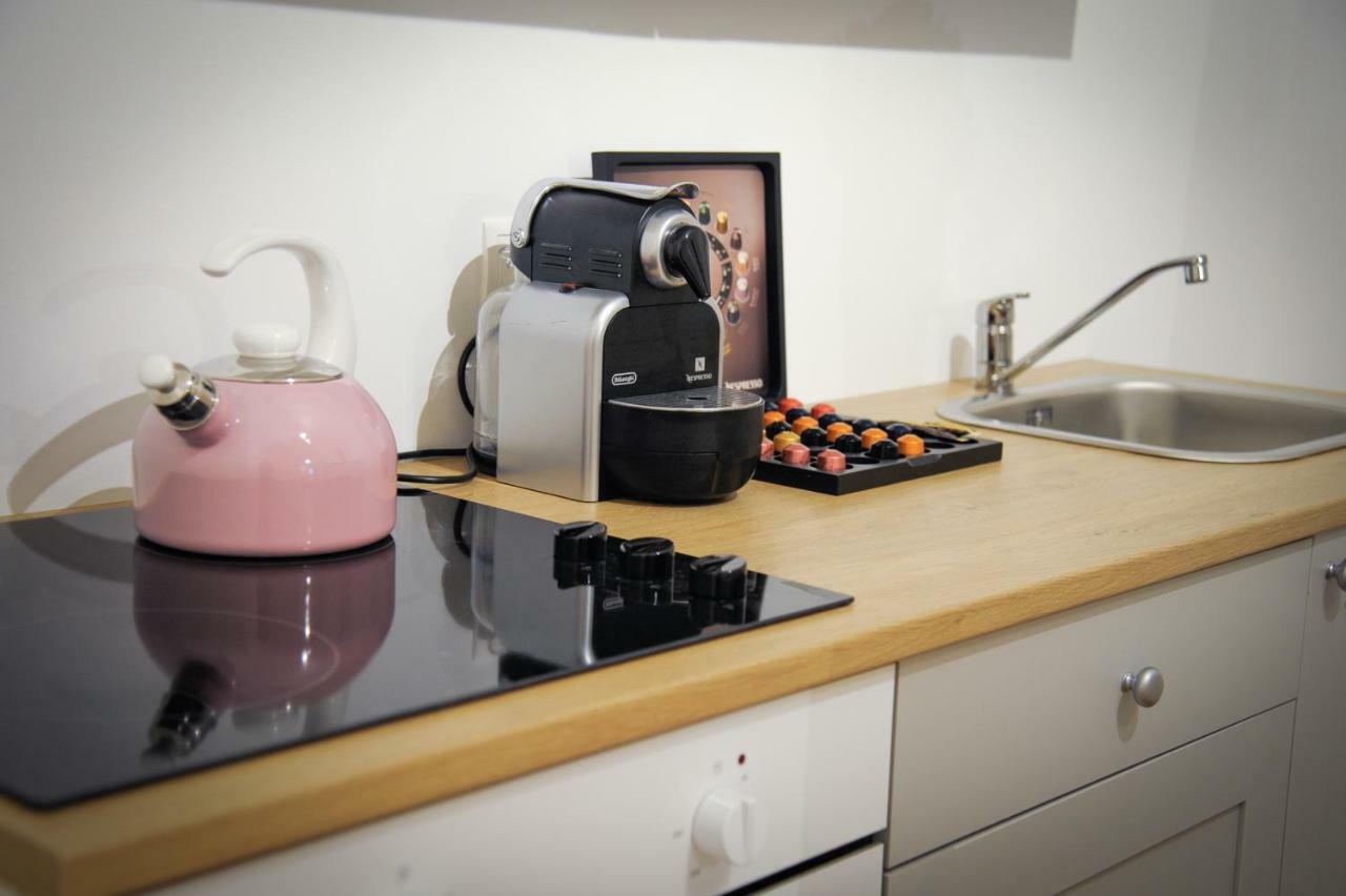 City Center Apartment Wina Bagian luar foto